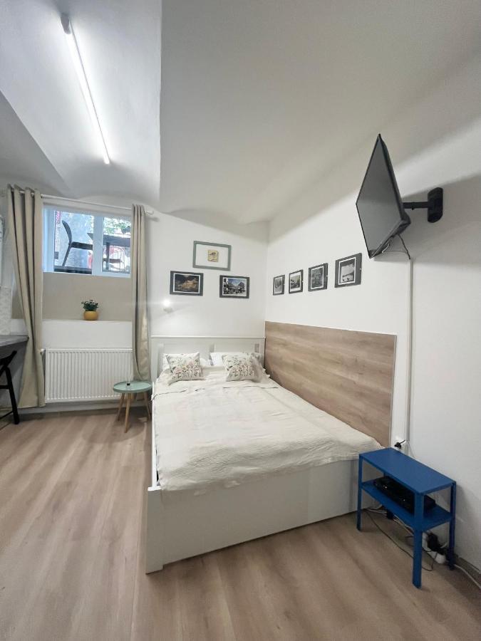 Republicii Small Central Studio Cluj-Napoca Exterior photo